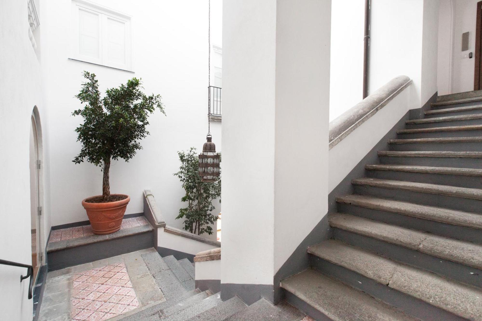 Amore Rentals - Appartamento Terrazza Tasso Сорренто Экстерьер фото